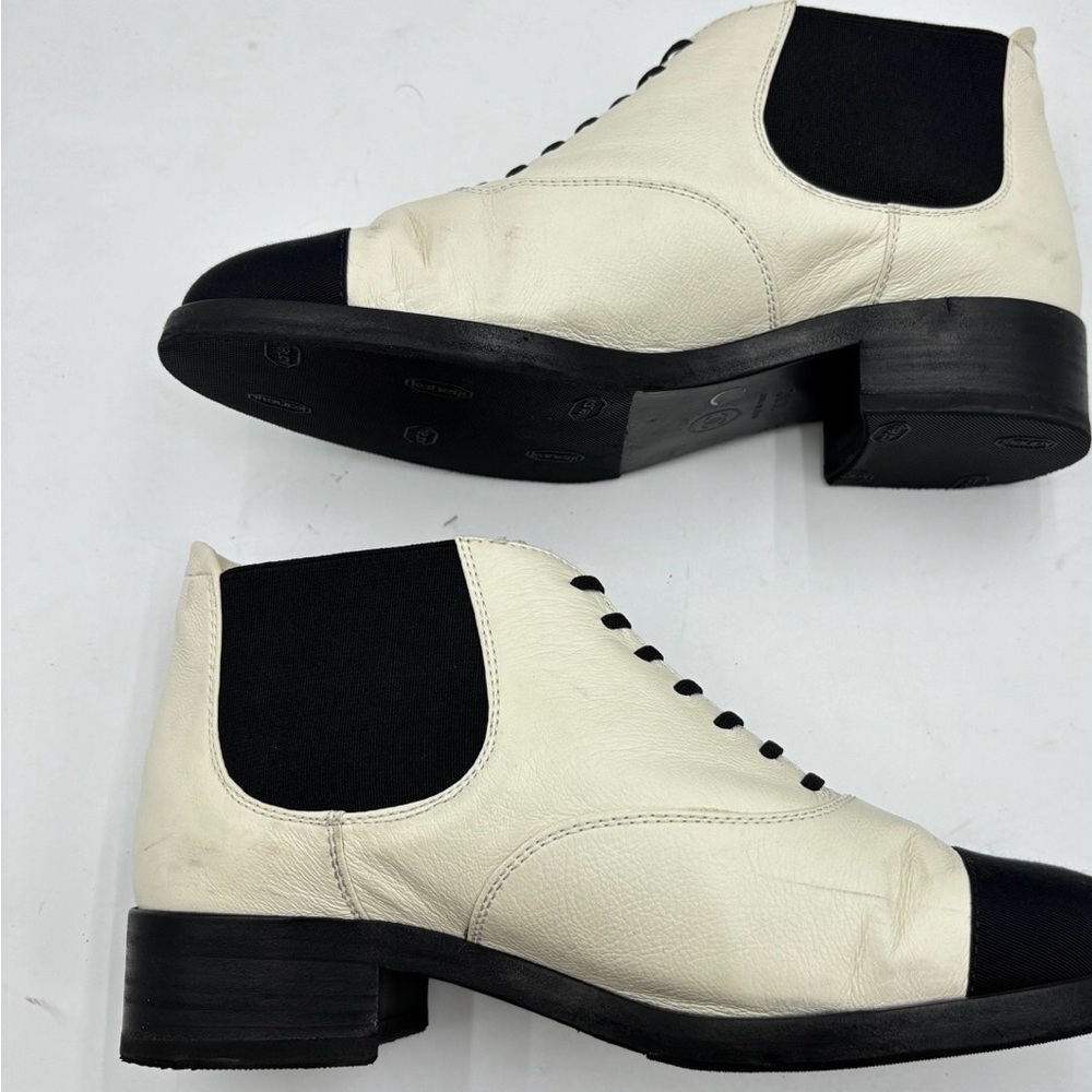 Distressed Patent Cap Toe Combat Boots - Picture 4 of 4